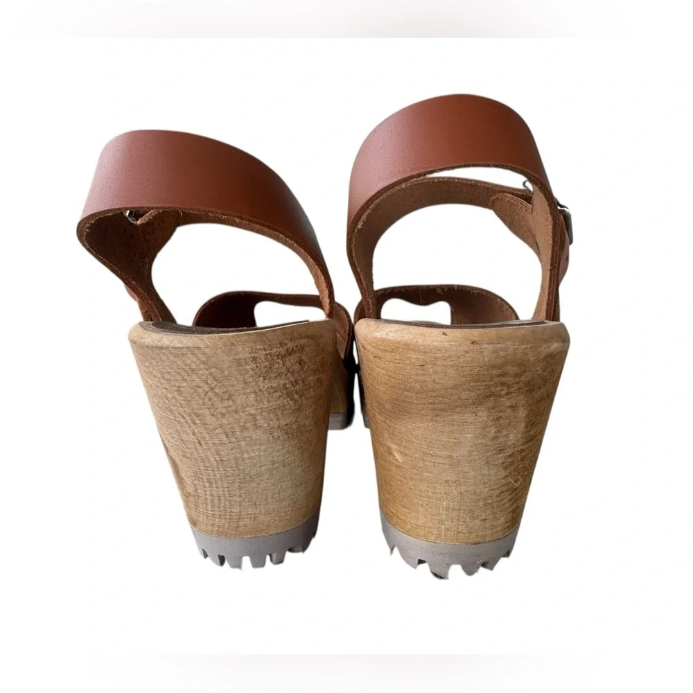 Mia Swedish Greta Clog Sandals - Picture 3 of 14